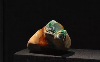 专业玉石专家教你怎么分辨是玉石还是石头