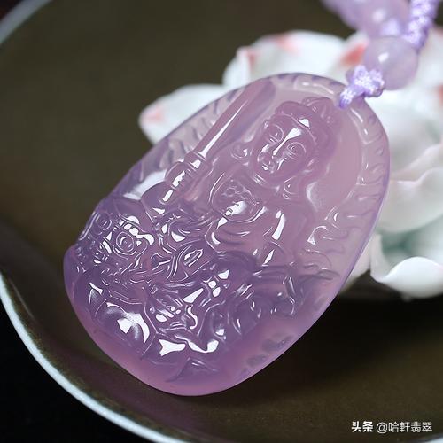 带紫罗兰的翡翠手镯「标价几百块的“冰种紫罗兰翡翠”」  第5张