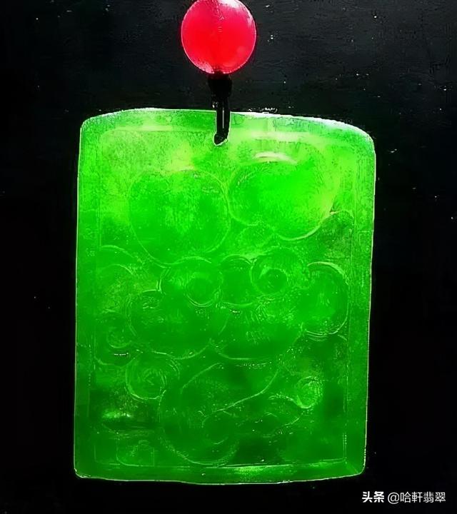 玻璃种帝王绿翡翠手镯的图片「帝王绿翡翠是智商税」  第11张