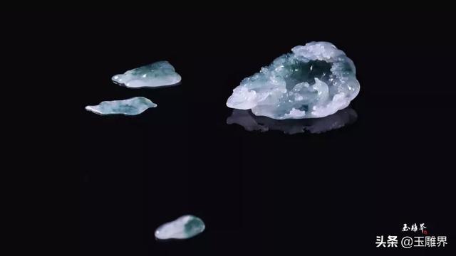 翡翠手镯表面有冰裂「一块布满裂纹的冰种翡翠」  第13张