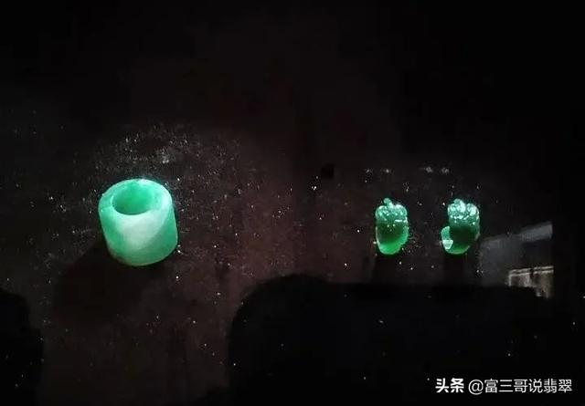 北京首都博物馆里的翡翠扳指，你知道多少？  第5张