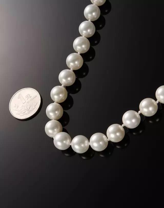 怎样鉴别市面上常见的三种仿珍珠？  第8张