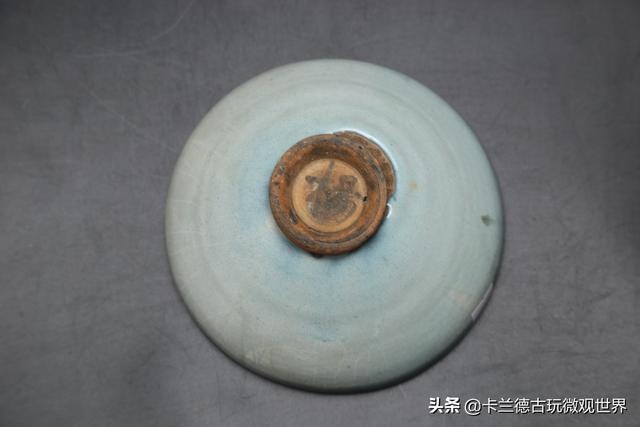金元时期钧窑瓷器真品与赝品眼学微观痕迹鉴定实例卡兰德古玩珠宝  第2张