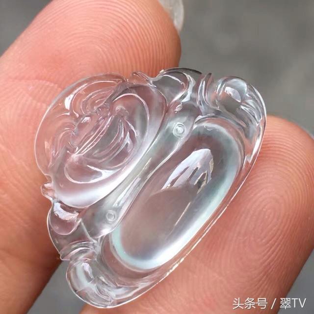 玻璃种翡翠玻璃种翡翠手镯的本质是玻璃种翡翠的本质  第4张