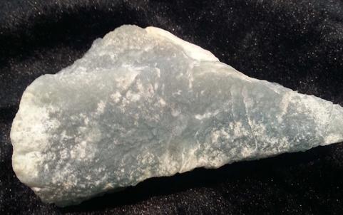 玻璃种翡翠原石鉴定方法无色玻璃种翡翠原石鉴定方法  第2张