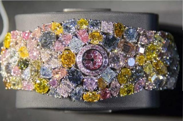 最贵钻戒「世界上最贵的钻石戒指多少钱」  第66张