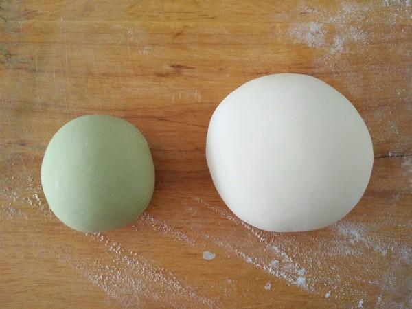 翡翠白菜是怎么制作的，以翡翠白菜是怎么制作的图片  第1张